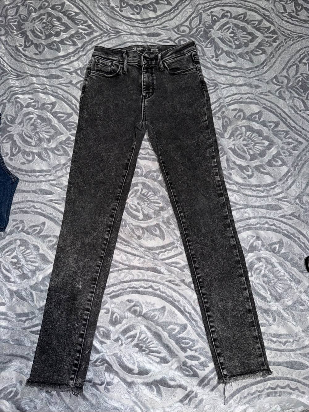 Old Navy Washed Black Skinny Jeans